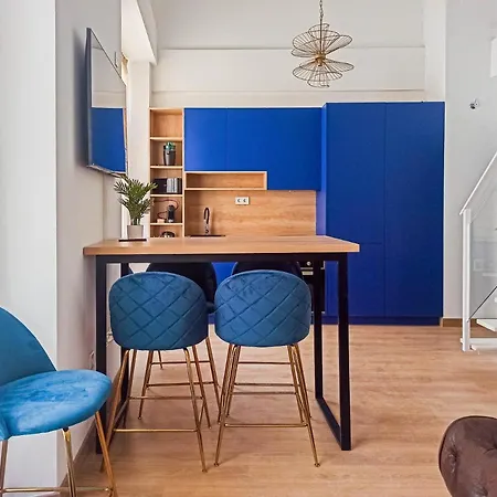 Expoholidays - Plaza Vieja Con Parking Gratis