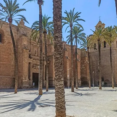 Expoholidays - Plaza Vieja Con Parking Incluído * Almería