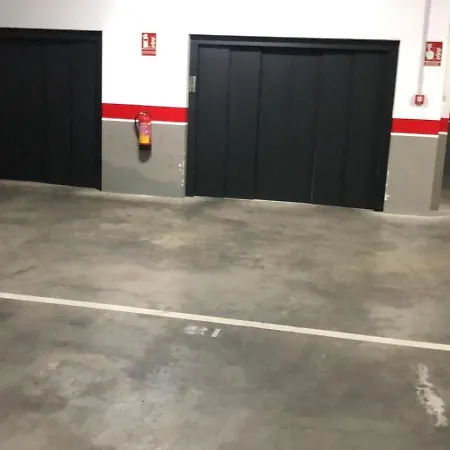 Expoholidays - Plaza Vieja Con Parking Incluído Almería